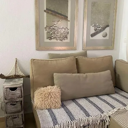 Apartment Luxury Sea-apartment In